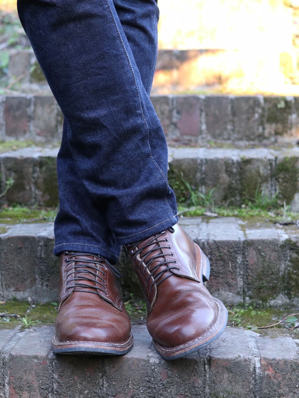 Photo by shaking.boots on April 3, 2023 of the White's Stevens (Plain Toe) in Horween British Tan Chromexcel.