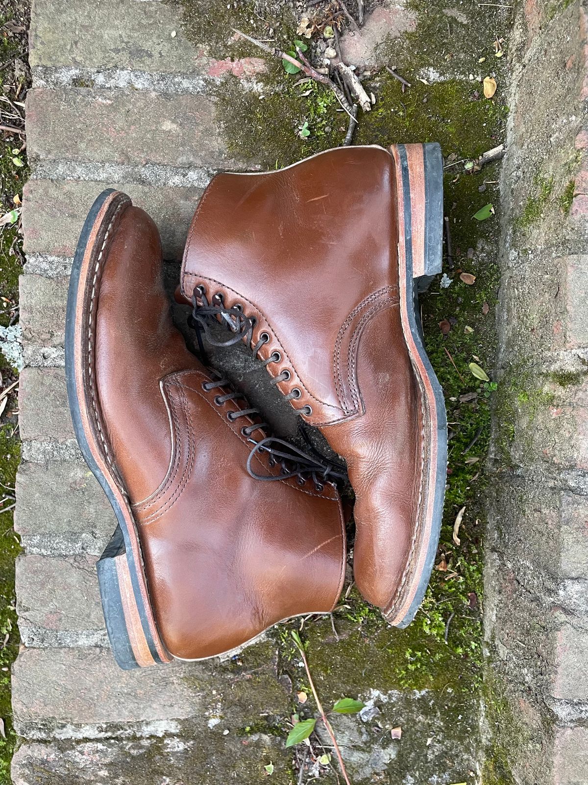 Photo by shaking.boots on April 3, 2023 of the White's Stevens (Plain Toe) in Horween British Tan Chromexcel.