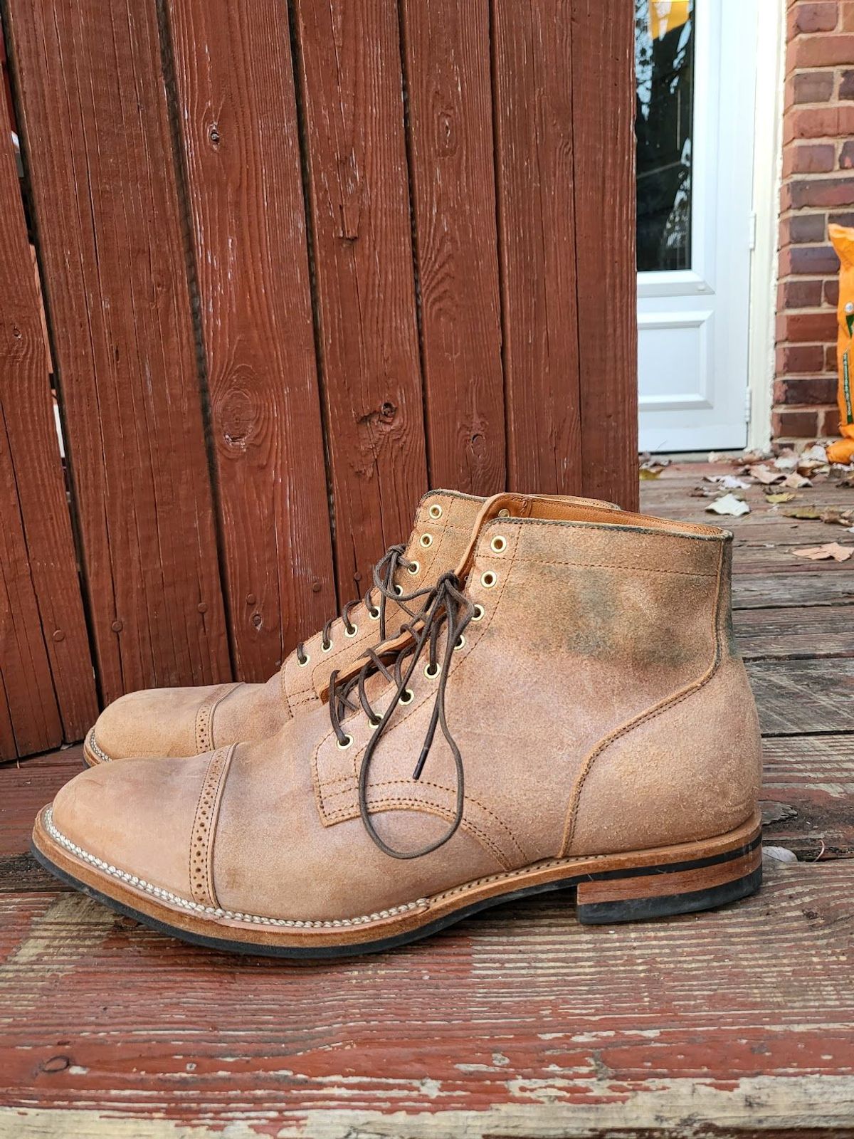 Photo by shaking.boots on December 5, 2021 of the Viberg Service Boot BCT in Unknown Material.