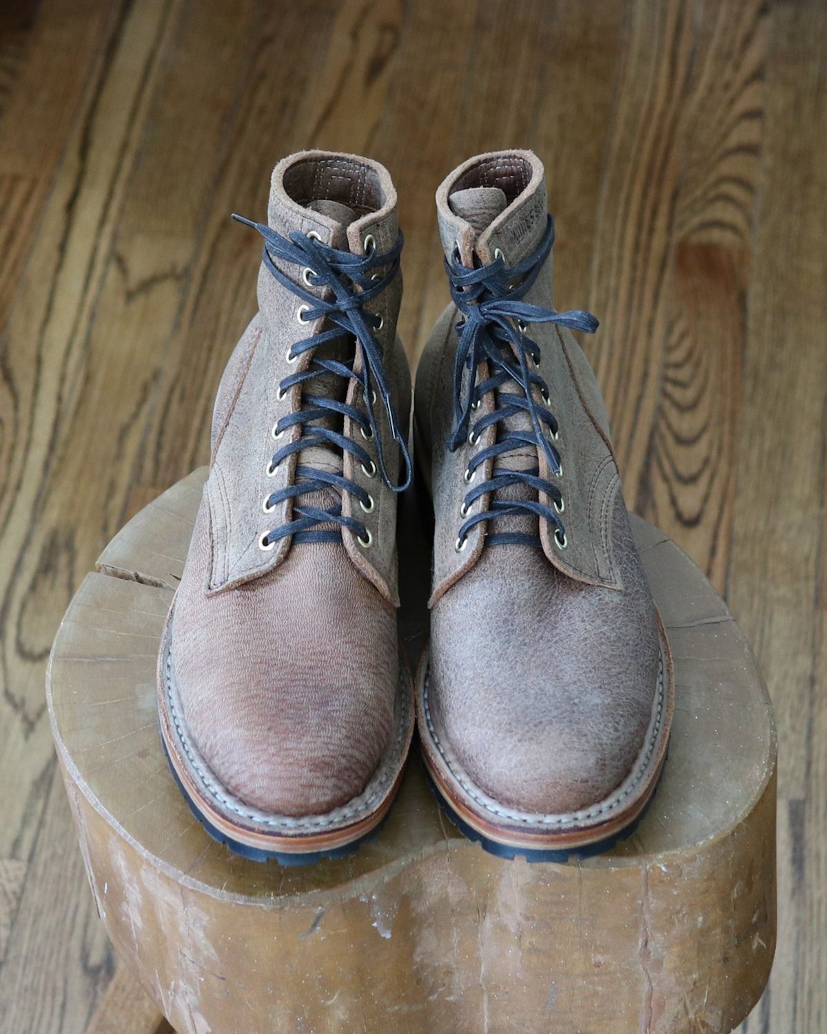 Photo by shaking.boots on October 3, 2023 of the White's MP-Sherman Plain Toe in New Rosewood Waxed Elk Unicorn.