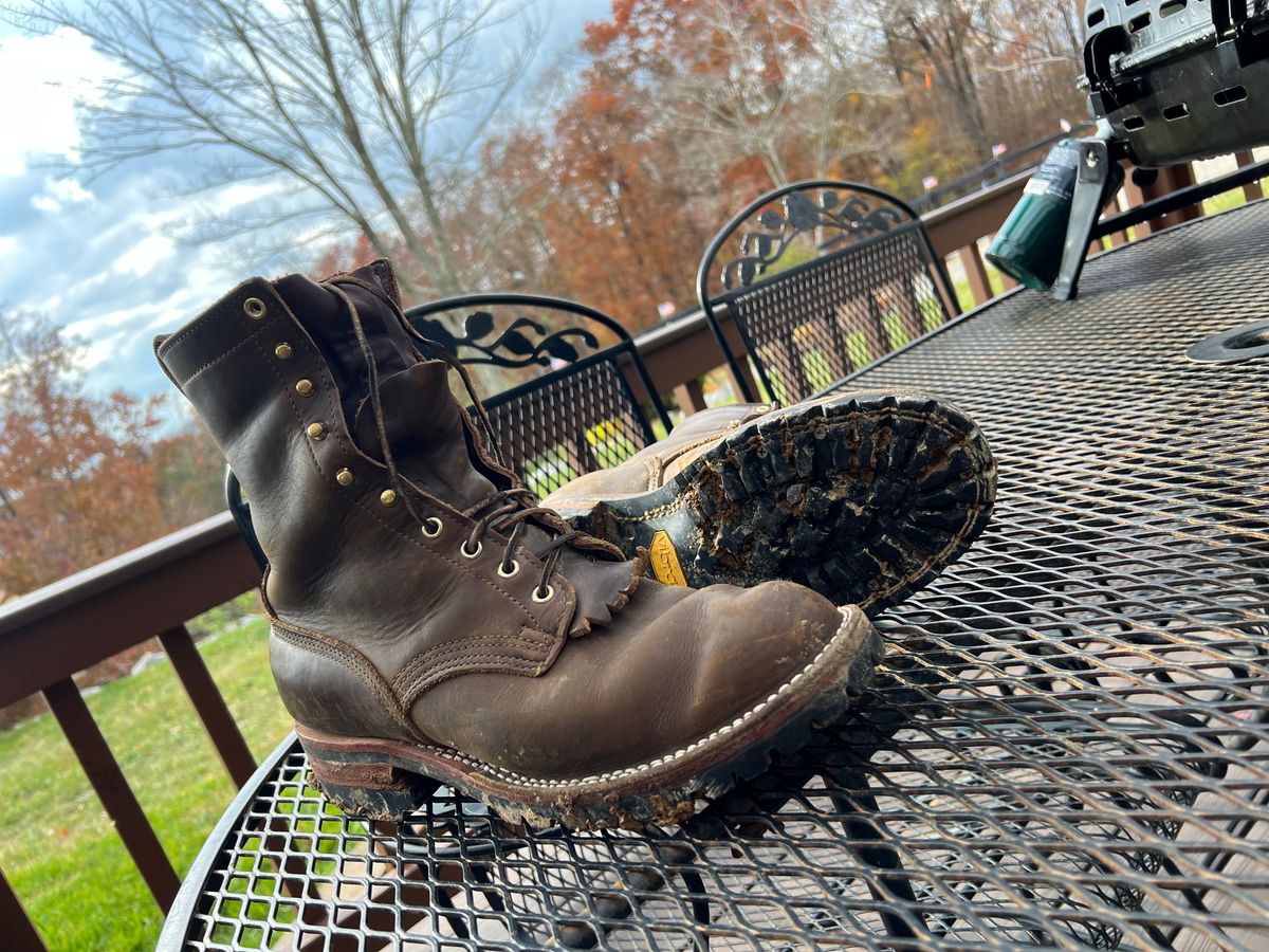 Photo by thechadthebootguy on November 1, 2022 of the Nicks Overlander in Horween Olive Chromexcel.