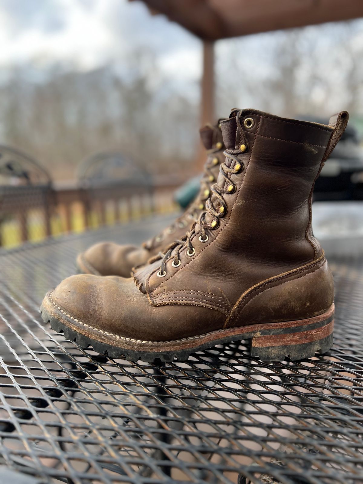 Photo by thechadthebootguy on December 3, 2022 of the Nicks Overlander in Horween Olive Chromexcel.