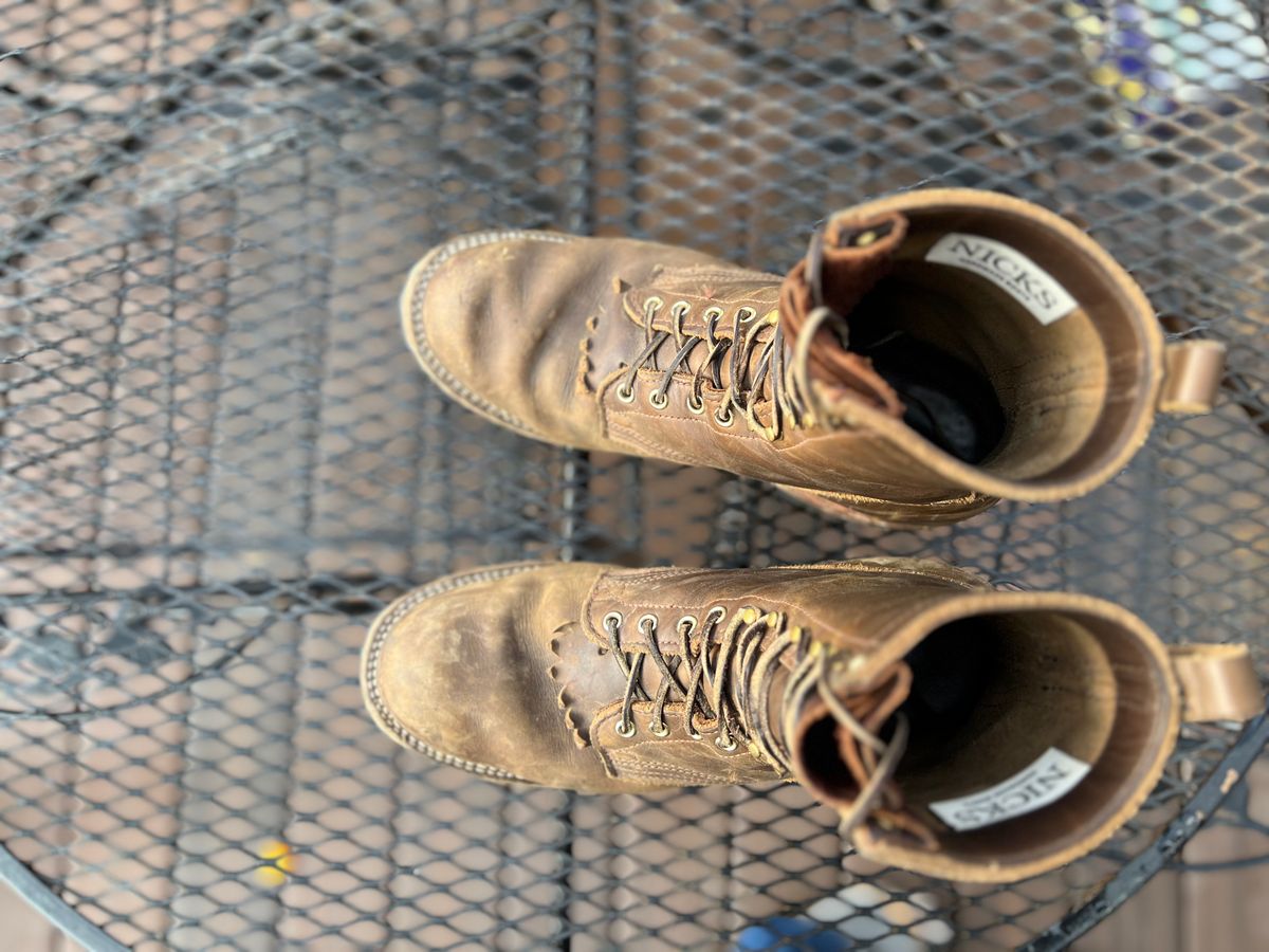 Photo by thechadthebootguy on December 3, 2022 of the Nicks Overlander in Horween Olive Chromexcel.