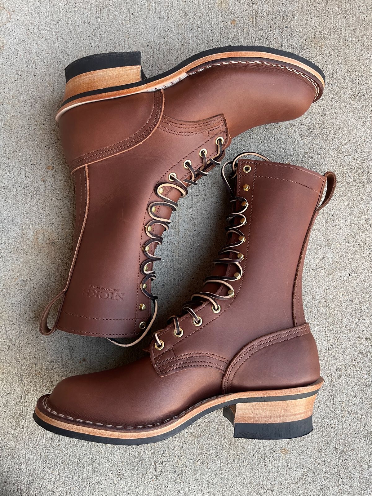 Photo by Macedo on November 1, 2023 of the Nicks Ranger in Seidel 1964 Brown.