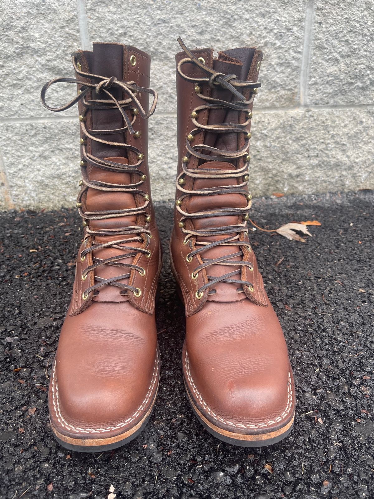 Photo by Macedo on December 3, 2023 of the Nicks Ranger in Seidel 1964 Brown.