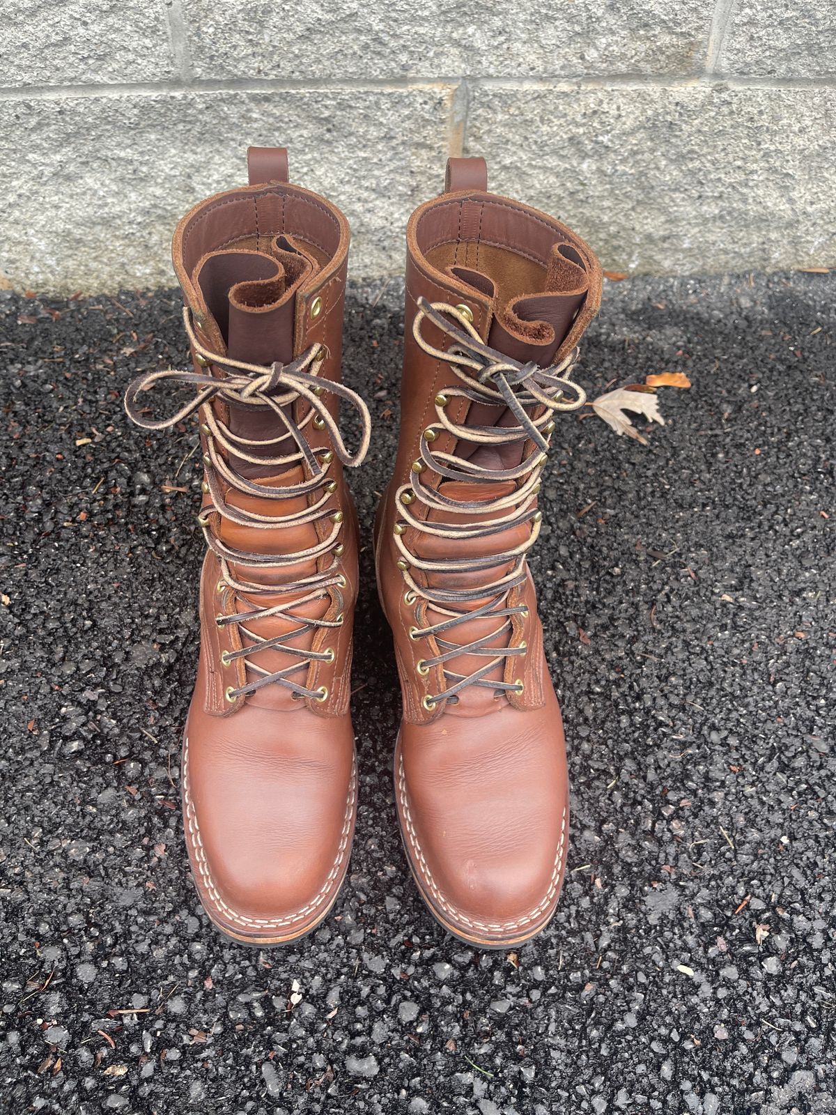 Photo by Macedo on December 3, 2023 of the Nicks Ranger in Seidel 1964 Brown.