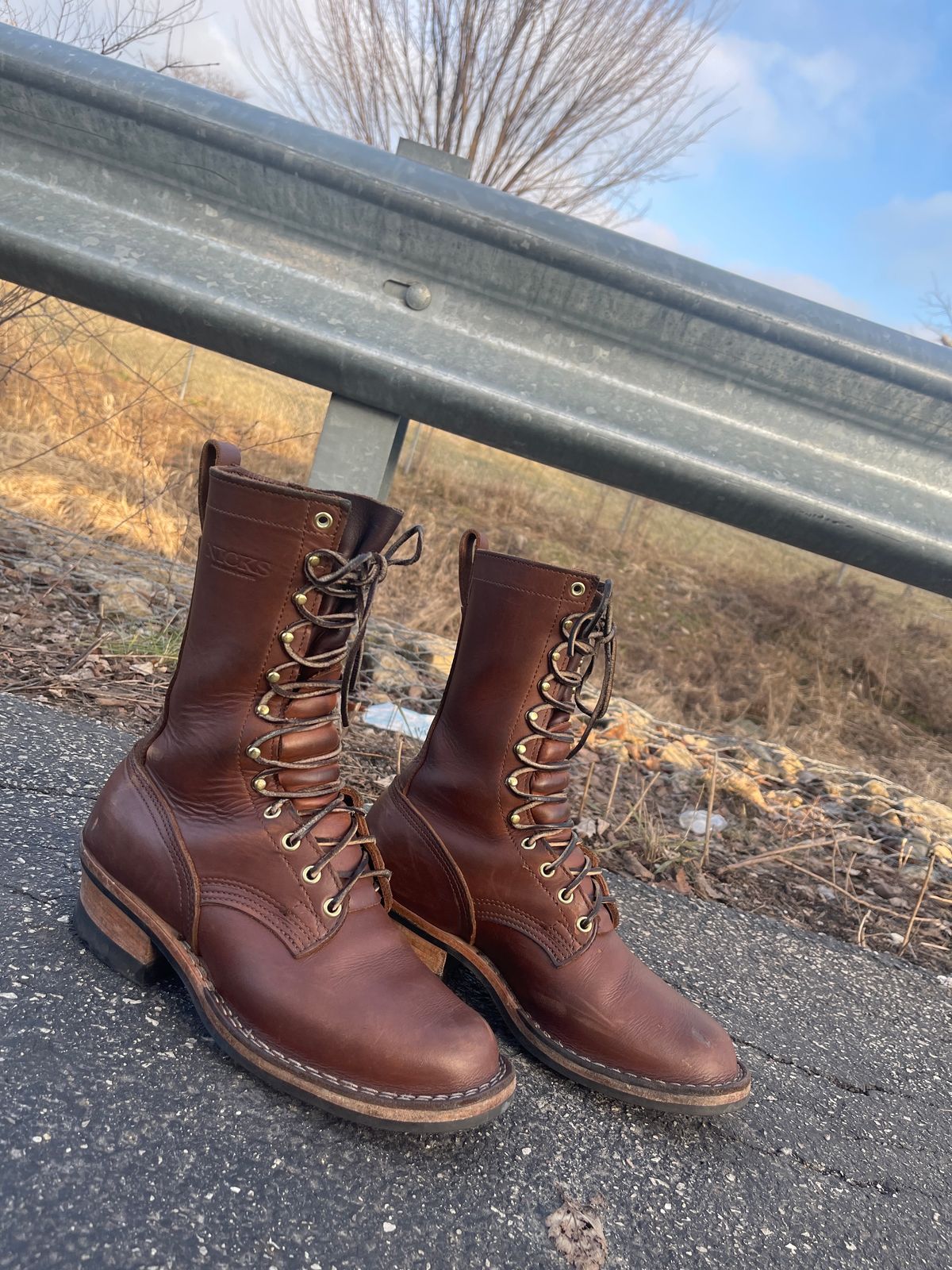 Photo by Macedo on February 4, 2024 of the Nicks Ranger in Seidel 1964 Brown.