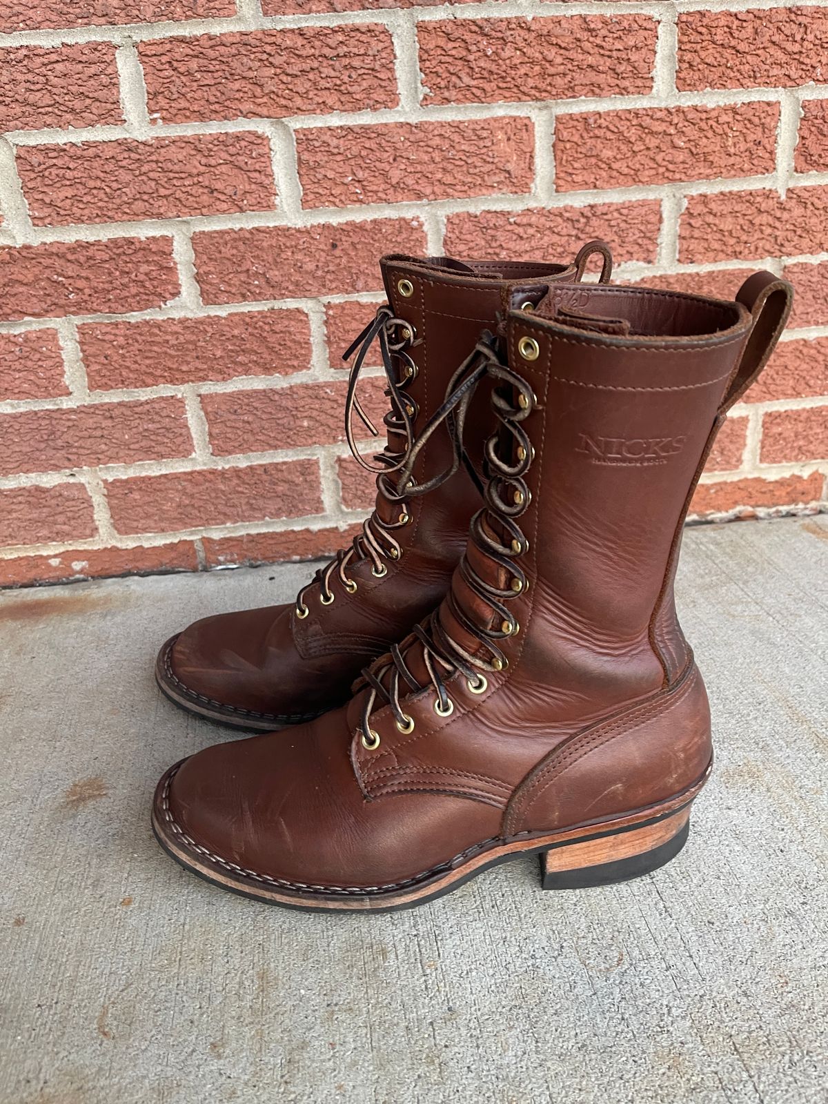 Photo by Macedo on March 2, 2024 of the Nicks Ranger in Seidel 1964 Brown.
