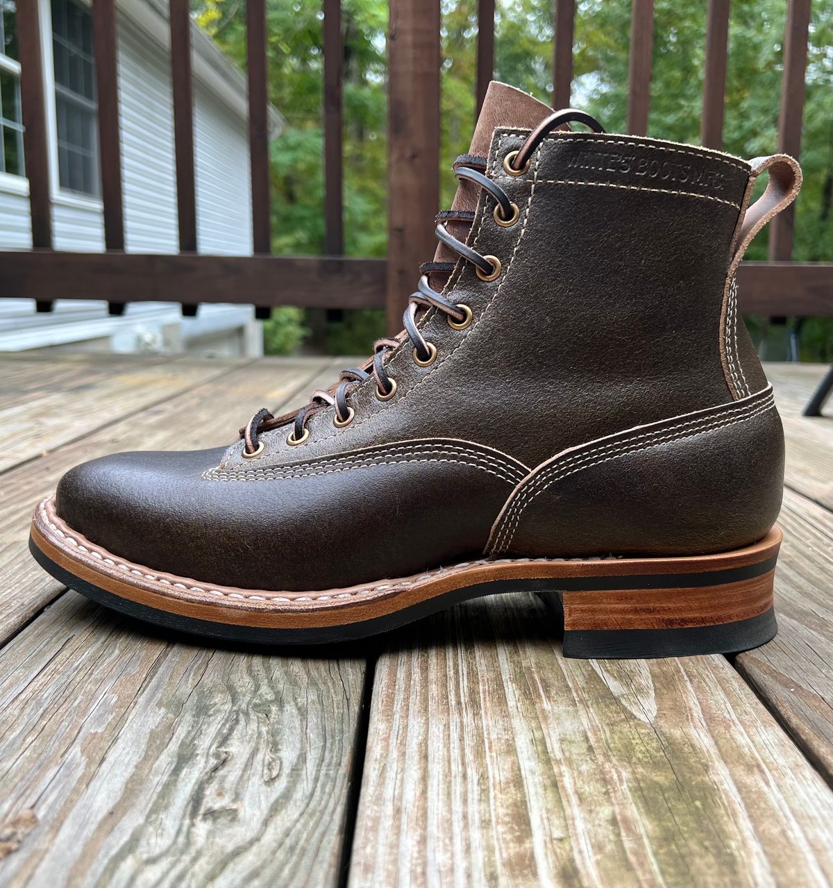 Photo by righturnclyde on October 1, 2022 of the White's Unlisted Model in Horween Olive Waxed Flesh.
