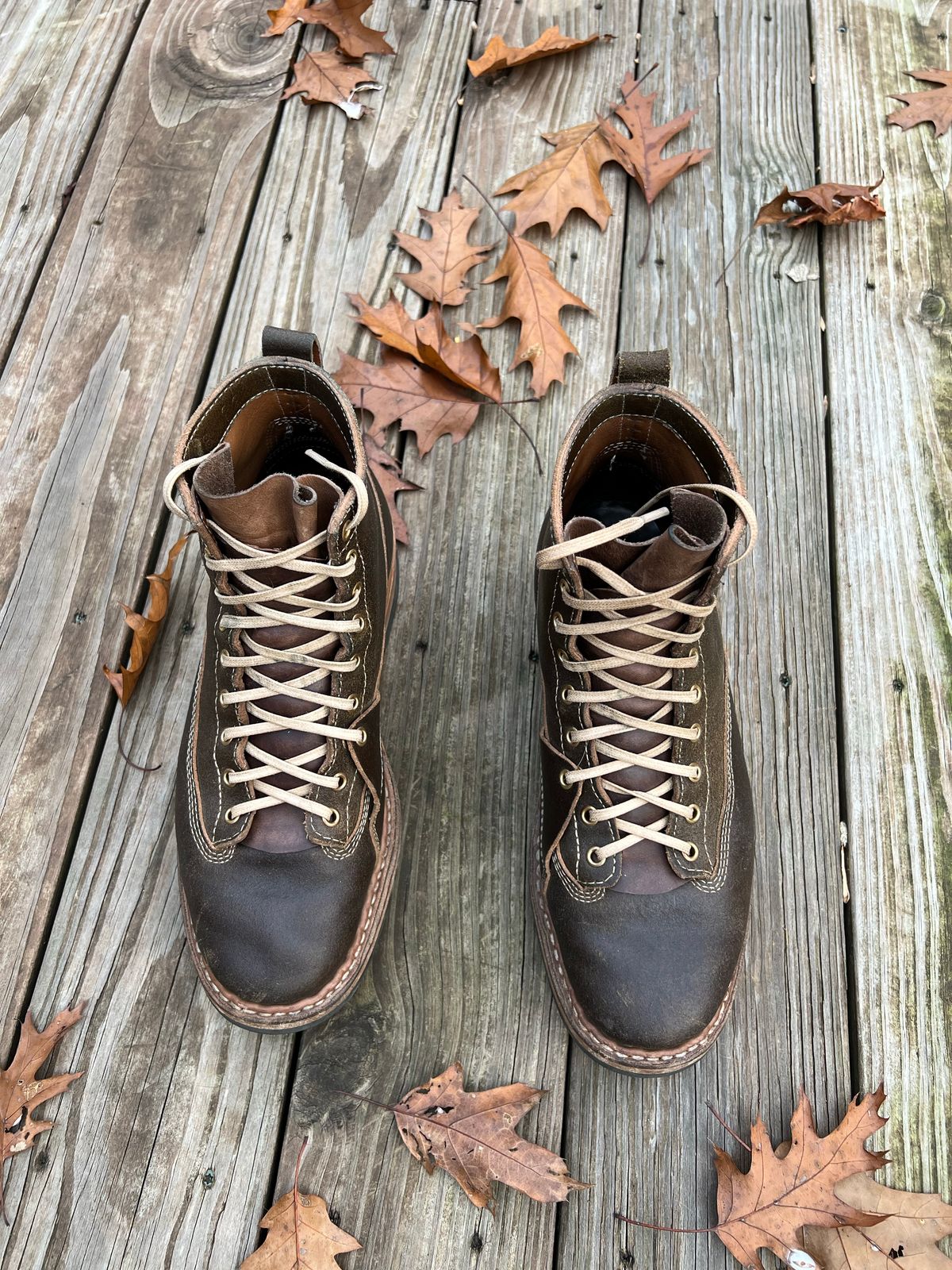 Photo by righturnclyde on November 4, 2022 of the White's Unlisted Model in Horween Olive Waxed Flesh.