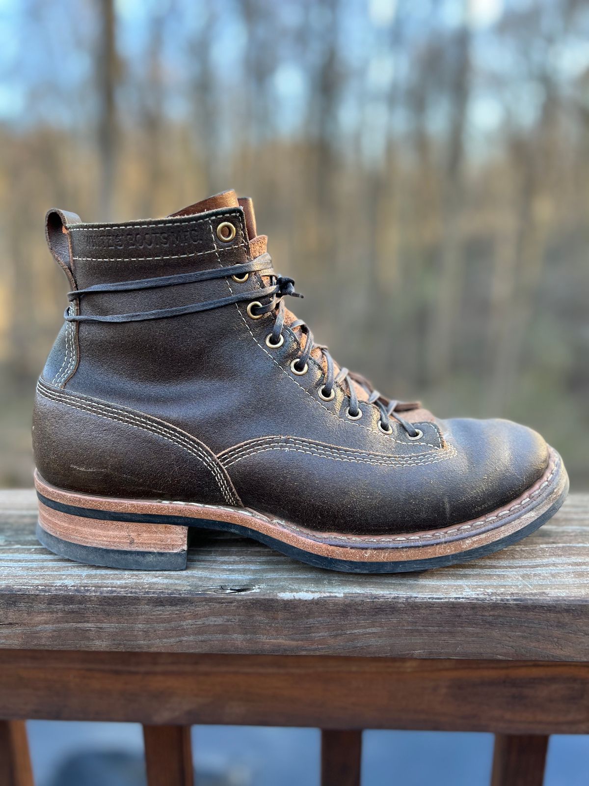 Photo by righturnclyde on April 3, 2023 of the White's Unlisted Model in Horween Olive Waxed Flesh.