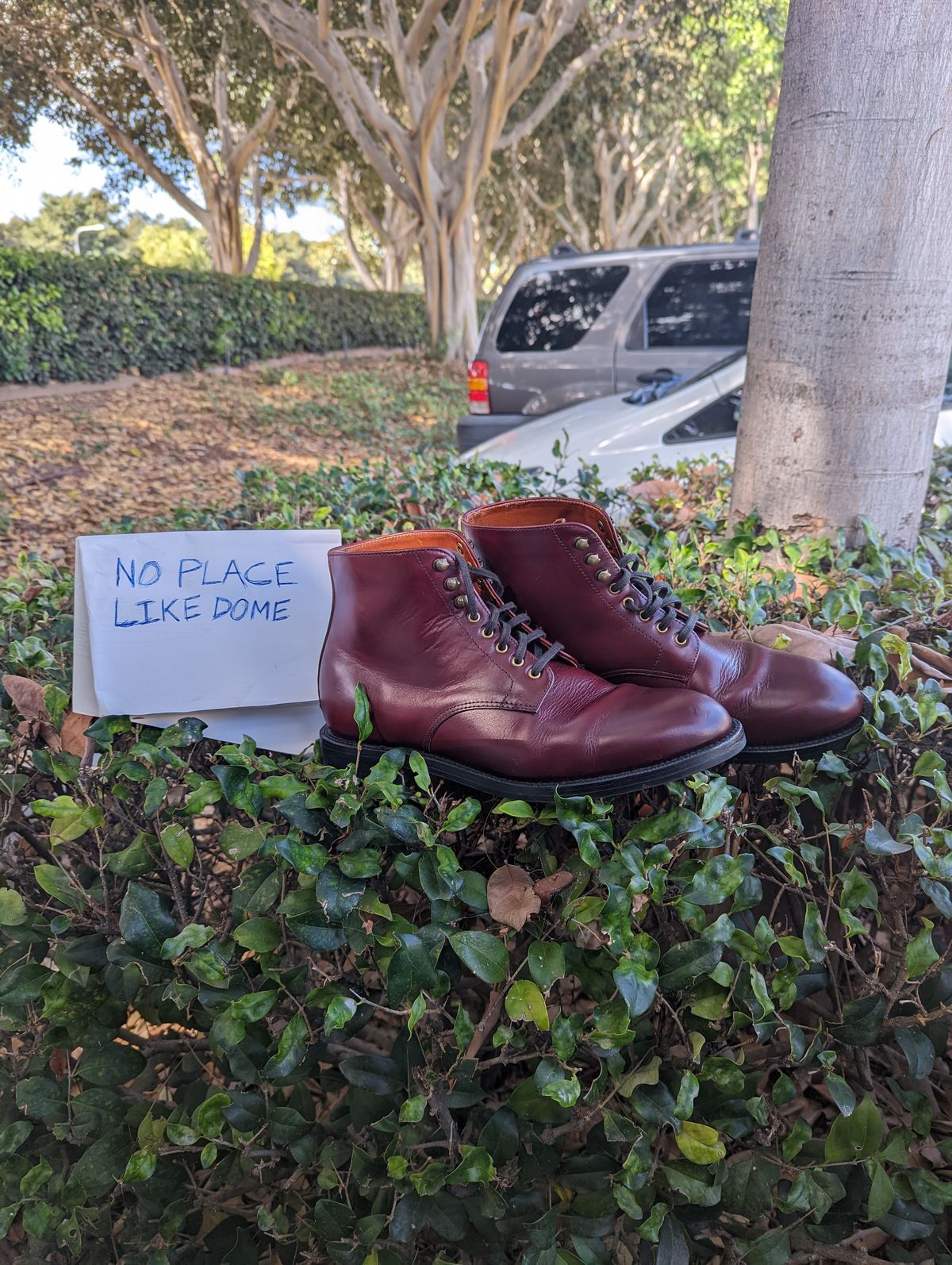 Photo by unlegends on November 2, 2022 of the Grant Stone Edward Boot in Horween Color 8 Chromexcel.