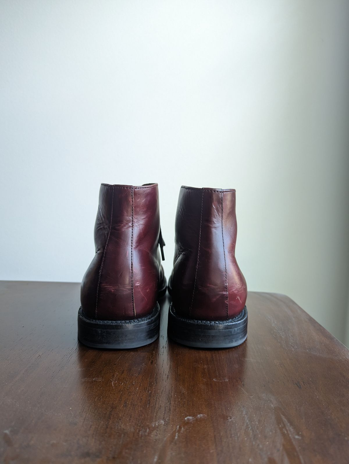 Photo by unlegends on April 2, 2023 of the Grant Stone Edward Boot in Horween Color 8 Chromexcel.