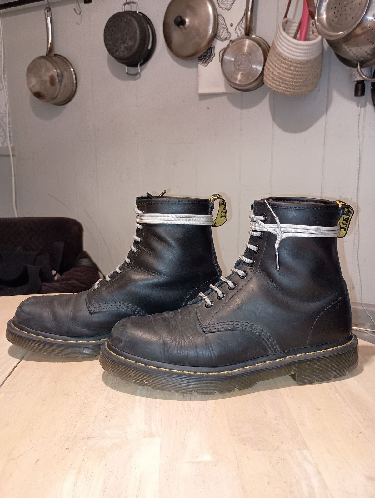Photo by SidMc01 on December 4, 2024 of the Dr. Martens 1460 SR in Industrial Full Grain.