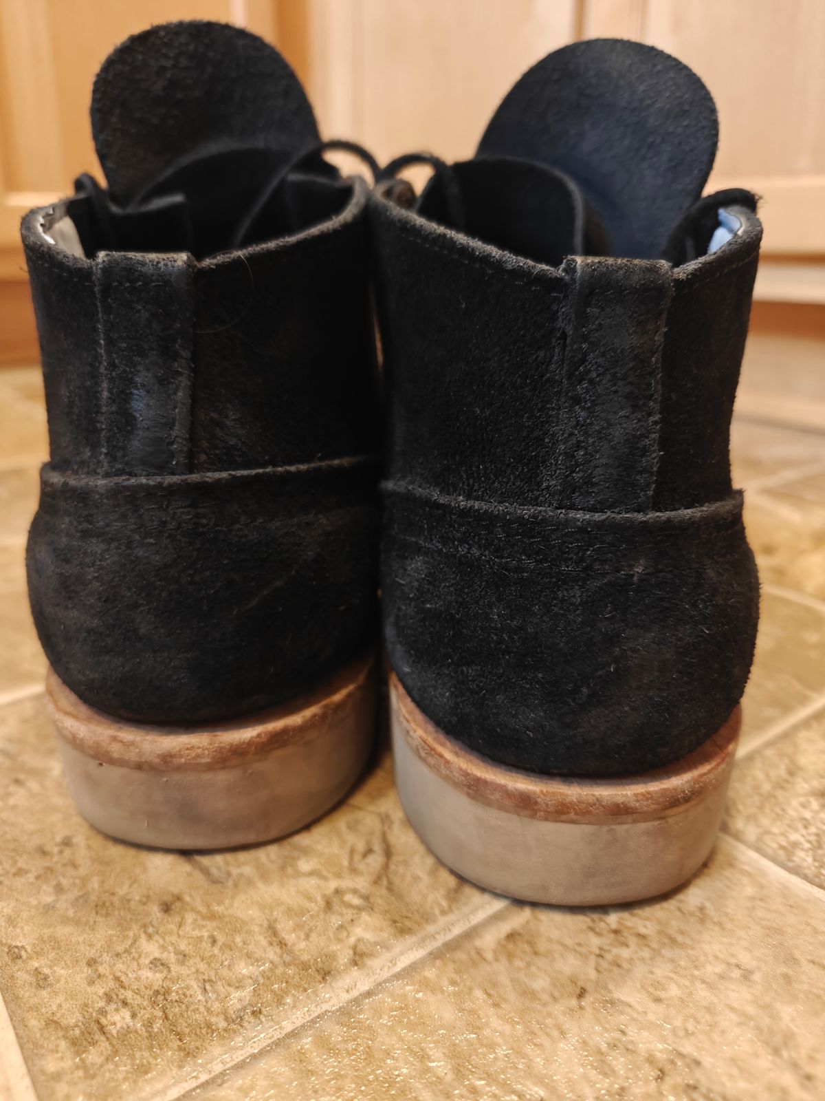 Photo by pancake_32 on January 4, 2026 of the Nicks Aldert Strider in Seidel MaxSupport Black Roughout.