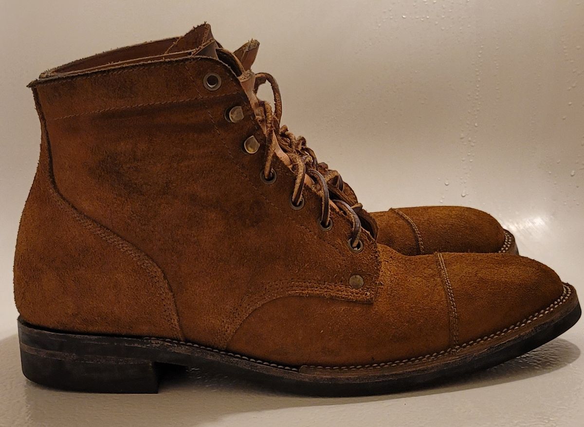 Photo by pancake_32 on November 5, 2022 of the Midas Service Boot in Indonesian Tan Roughout.