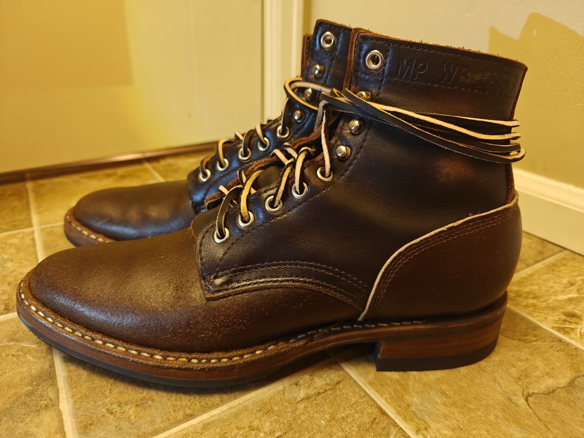 Photo by pancake_32 on October 1, 2025 of the White's MP-M1 in Seidel Brown Dress & Horween Cinnamon Waxed Flesh.