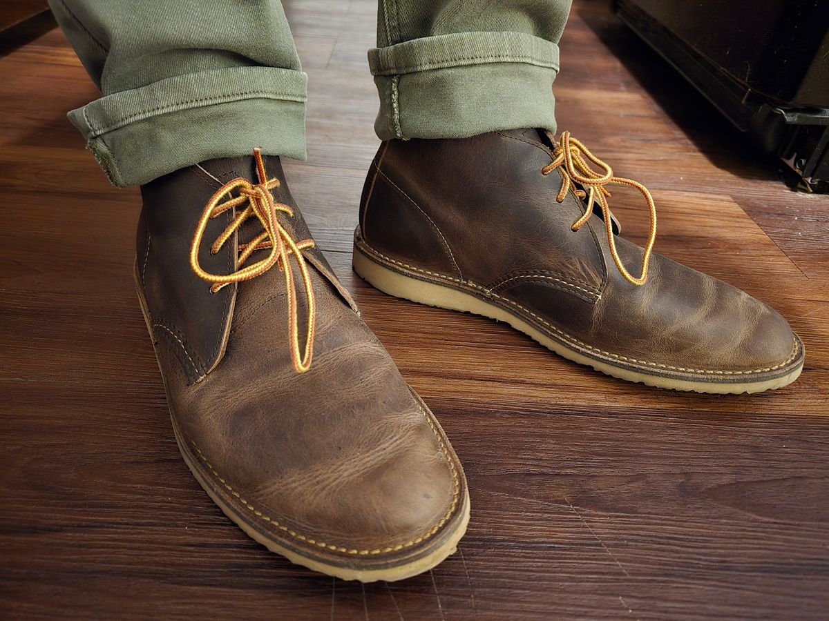 Photo by quantum_quetzal on January 6, 2025 of the Red Wing Weekender Chukka in S.B. Foot Charcoal Rough and Tough.