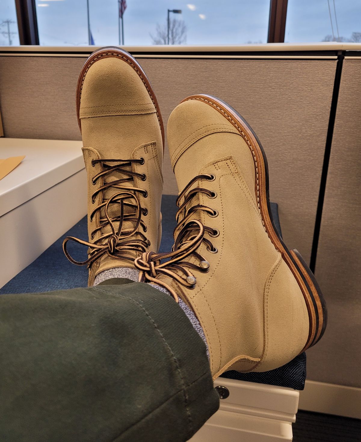 Photo by quantum_quetzal on November 9, 2022 of the Truman Service Boot in Tasman Leather Group Coyote Roughout.