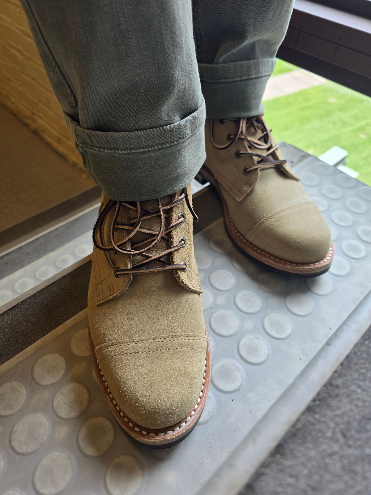 Photo by quantum_quetzal on May 26, 2026 of the Truman Service Boot in Tasman Leather Group Coyote Roughout.