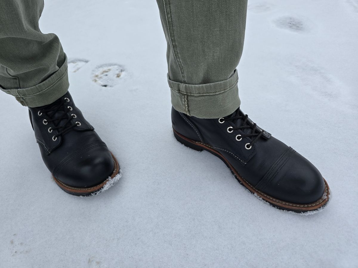 Photo by quantum_quetzal on January 10, 2025 of the Red Wing Iron Ranger in S.B. Foot Black Harness.