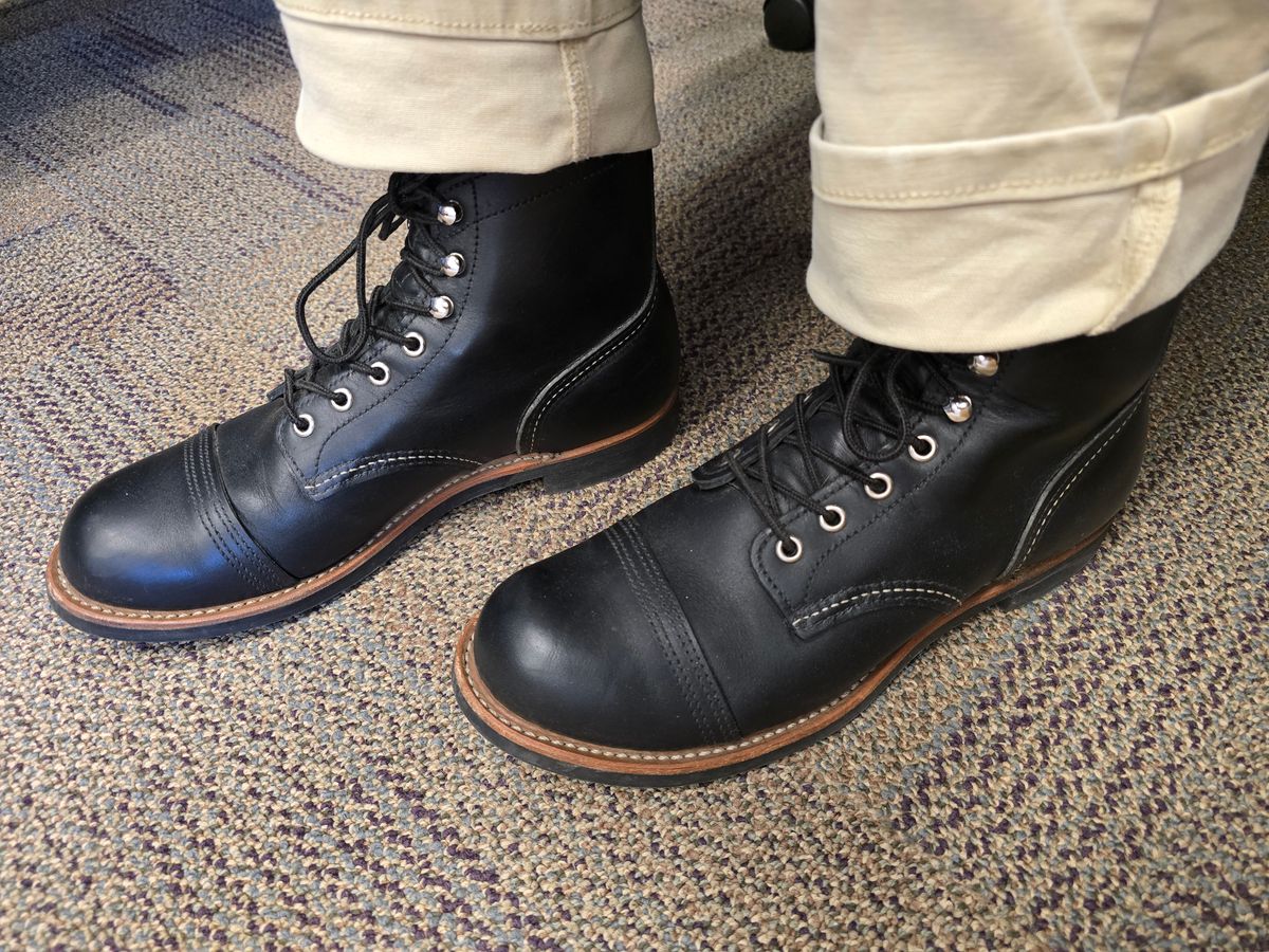 Photo by quantum_quetzal on May 28, 2026 of the Red Wing Iron Ranger in S.B. Foot Black Harness.