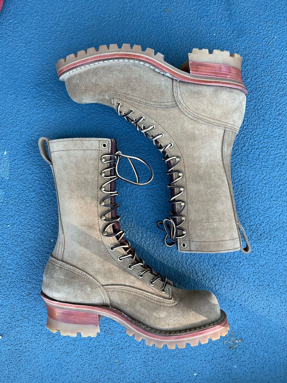 Photo by hetpaul on October 4, 2022 of the Nicks BuilderPro in Seidel 1964 Tan Roughout.