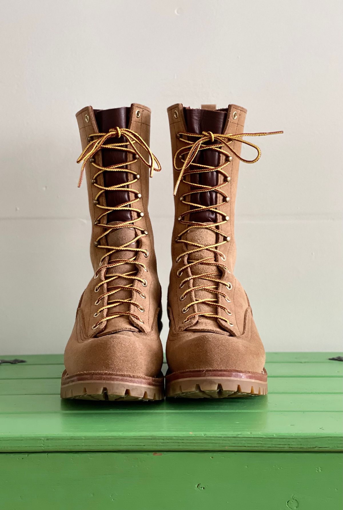 Photo by hetpaul on March 4, 2023 of the Nicks BuilderPro in Seidel 1964 Tan Roughout.