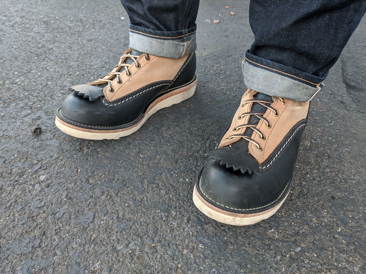 Photo by Coop on August 29, 2024 of the Wesco Jobmaster in Seidel Black Oil Tan & Seidel Burlap.