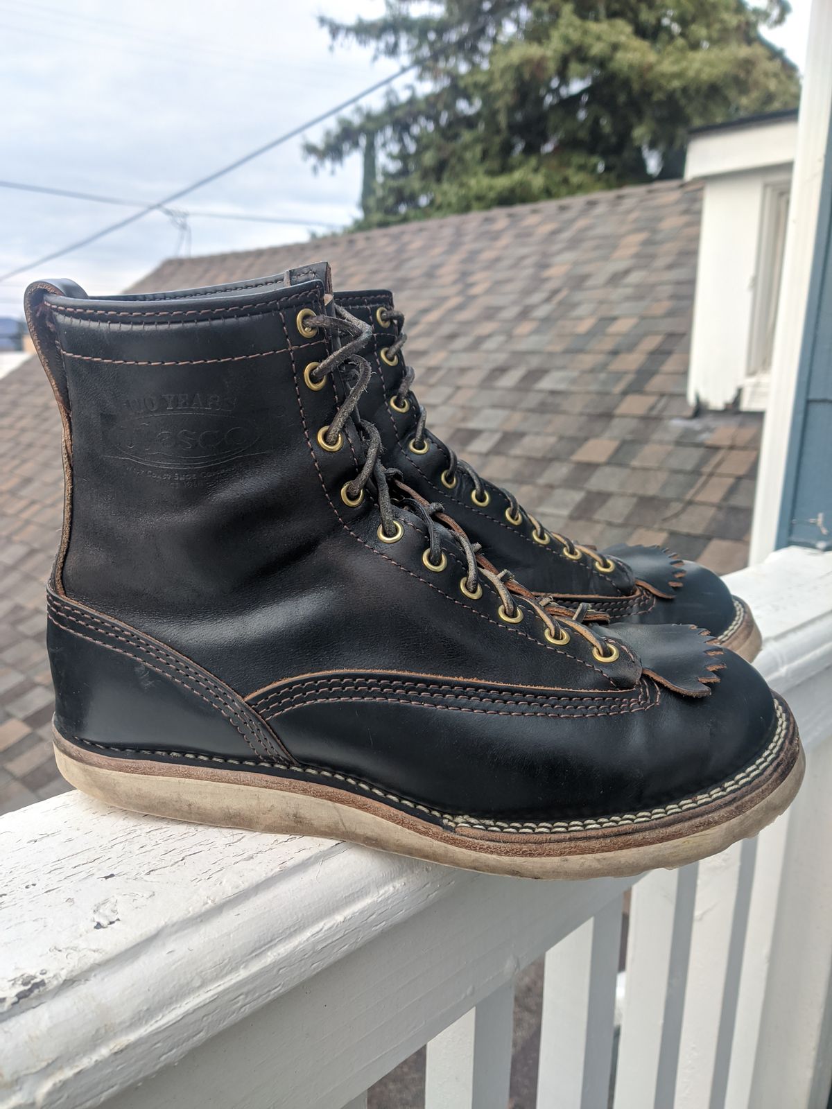 Photo by Coop on December 3, 2023 of the Wesco Jobmaster in Horween Black Chromexcel Horsehide.