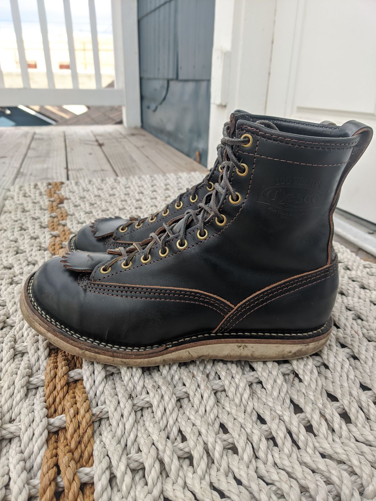 Photo by Coop on January 2, 2024 of the Wesco Jobmaster in Horween Black Chromexcel Horsehide.
