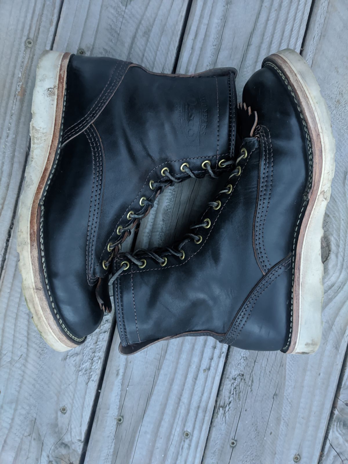 Photo by Coop on February 6, 2024 of the Wesco Jobmaster in Horween Black Chromexcel Horsehide.