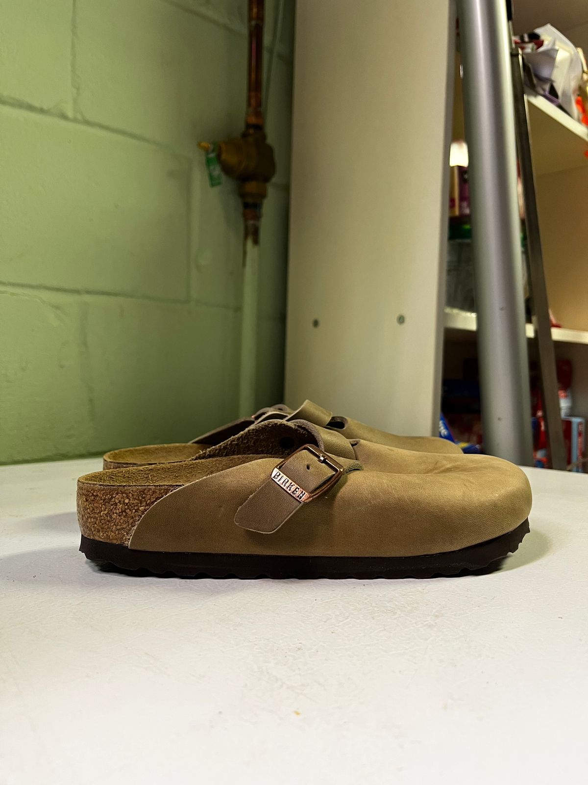 Photo by SoggySwanSongs on October 5, 2022 of the Birkenstock Boston in Tobacco Brown Oiled Leather.