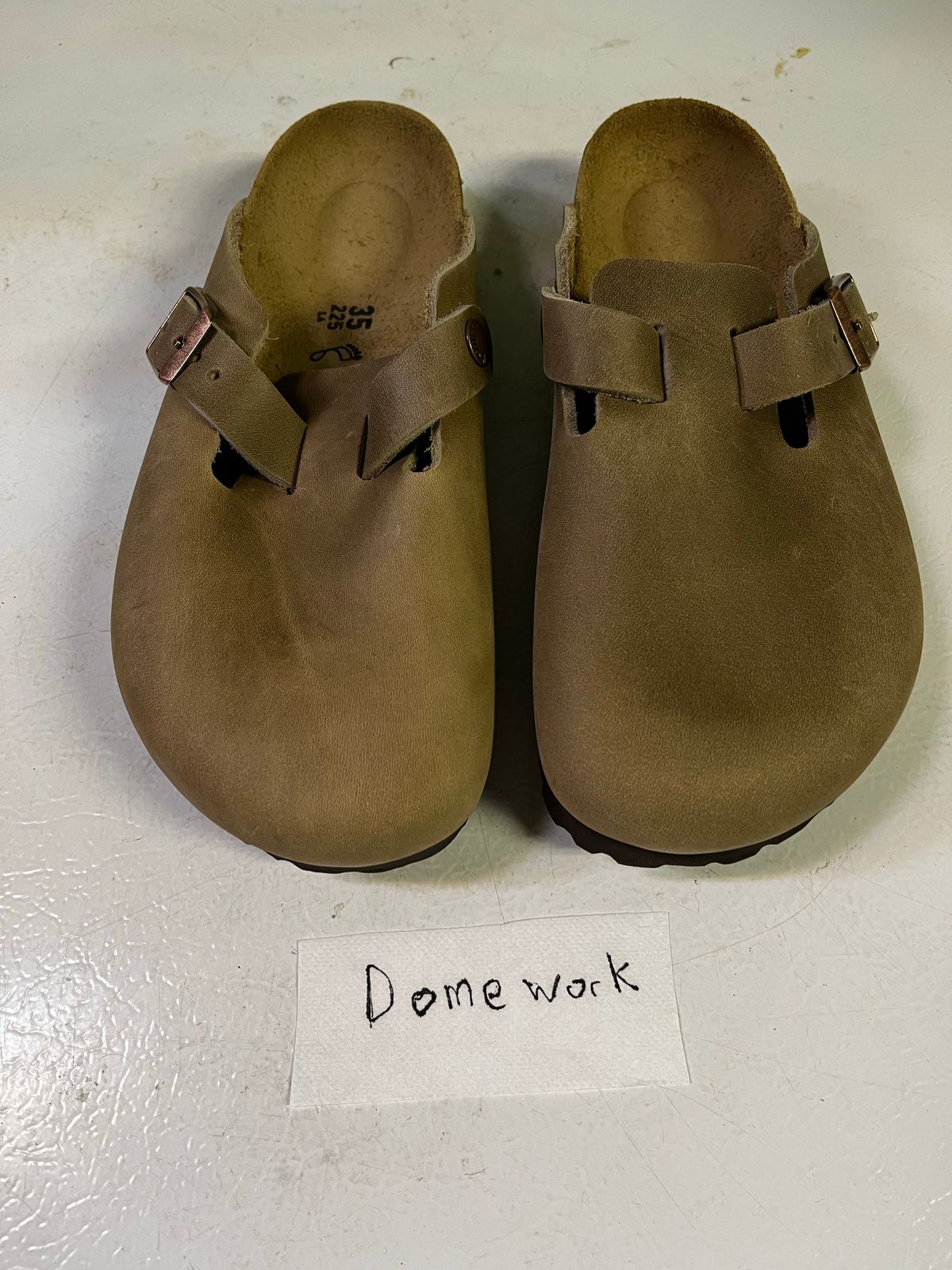 Photo by SoggySwanSongs on October 5, 2022 of the Birkenstock Boston in Tobacco Brown Oiled Leather.