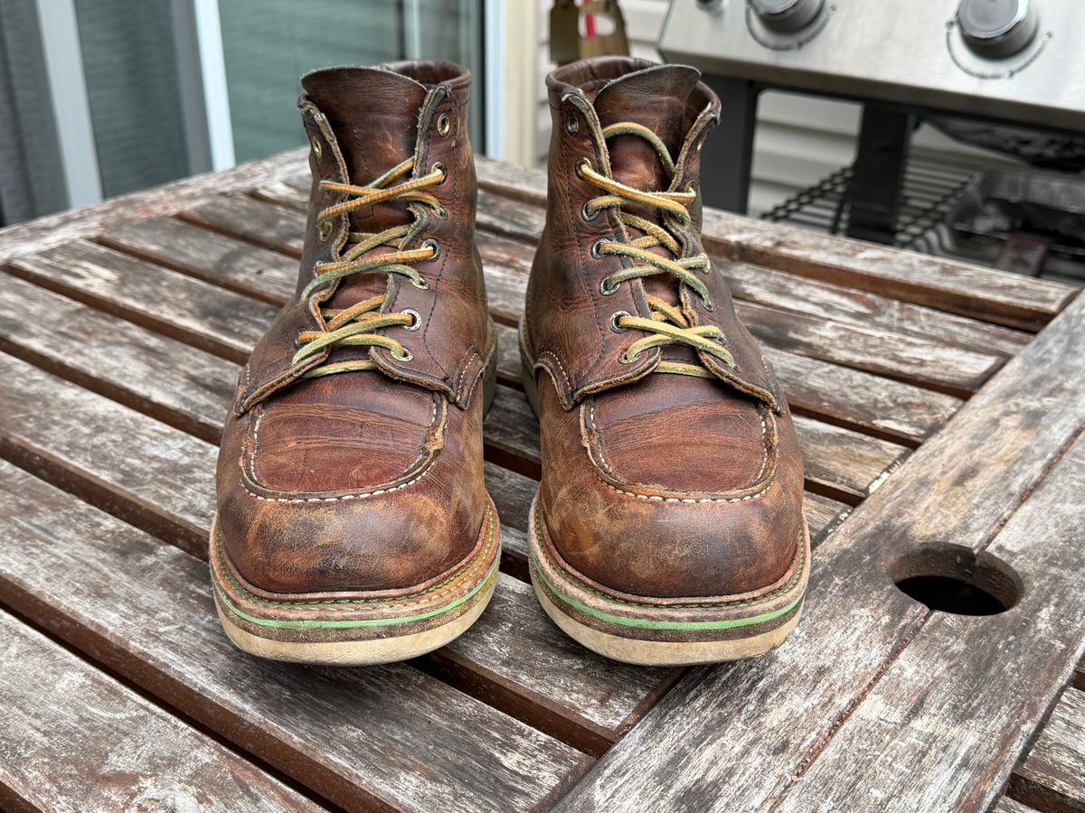 Photo by mwanni on December 28, 2025 of the Red Wing 6-Inch Classic Moc in S.B. Foot Copper Rough and Tough.