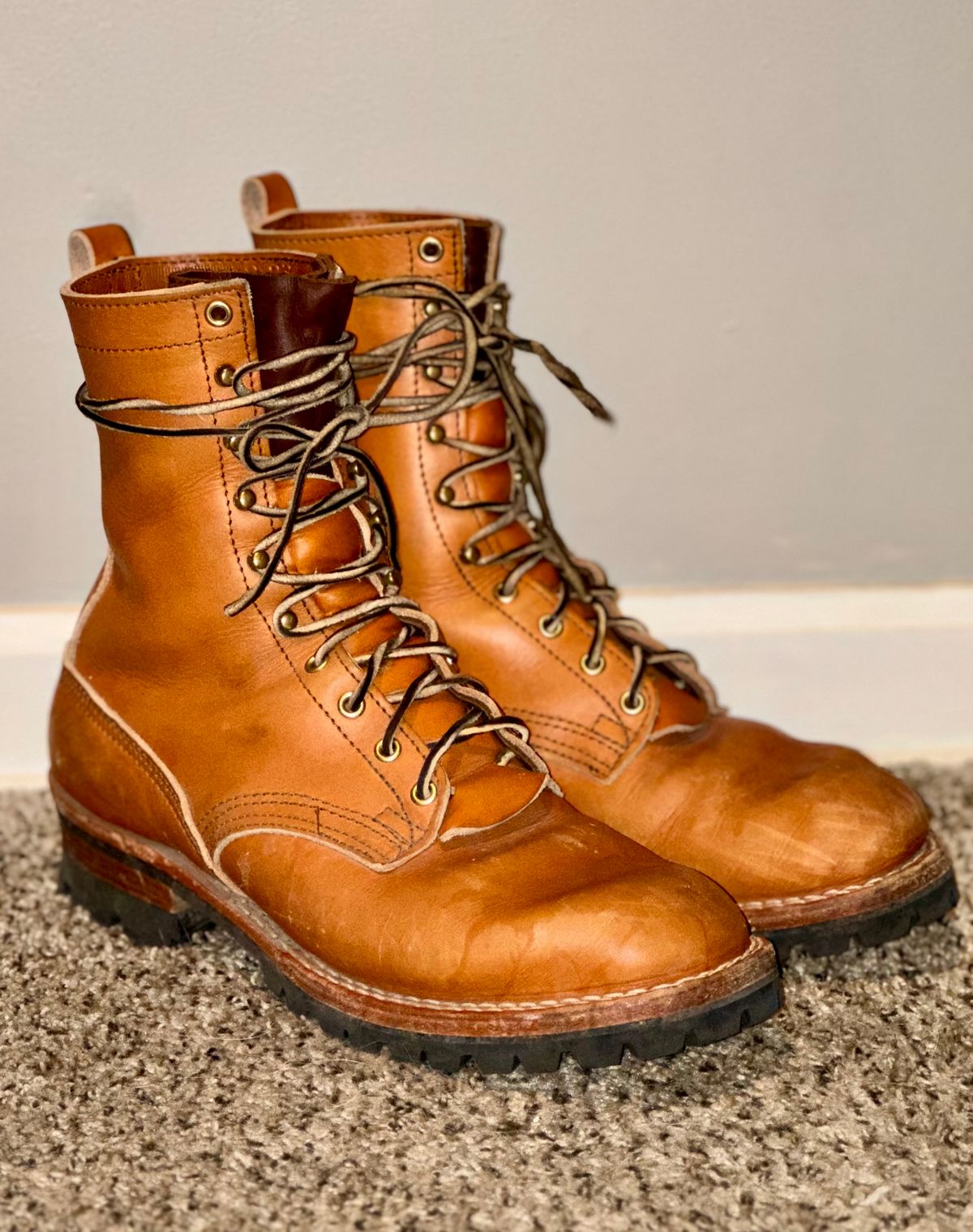 Photo by eliwooten on November 8, 2023 of the Nicks DomePro in Wickett & Craig Tan English Bridle.