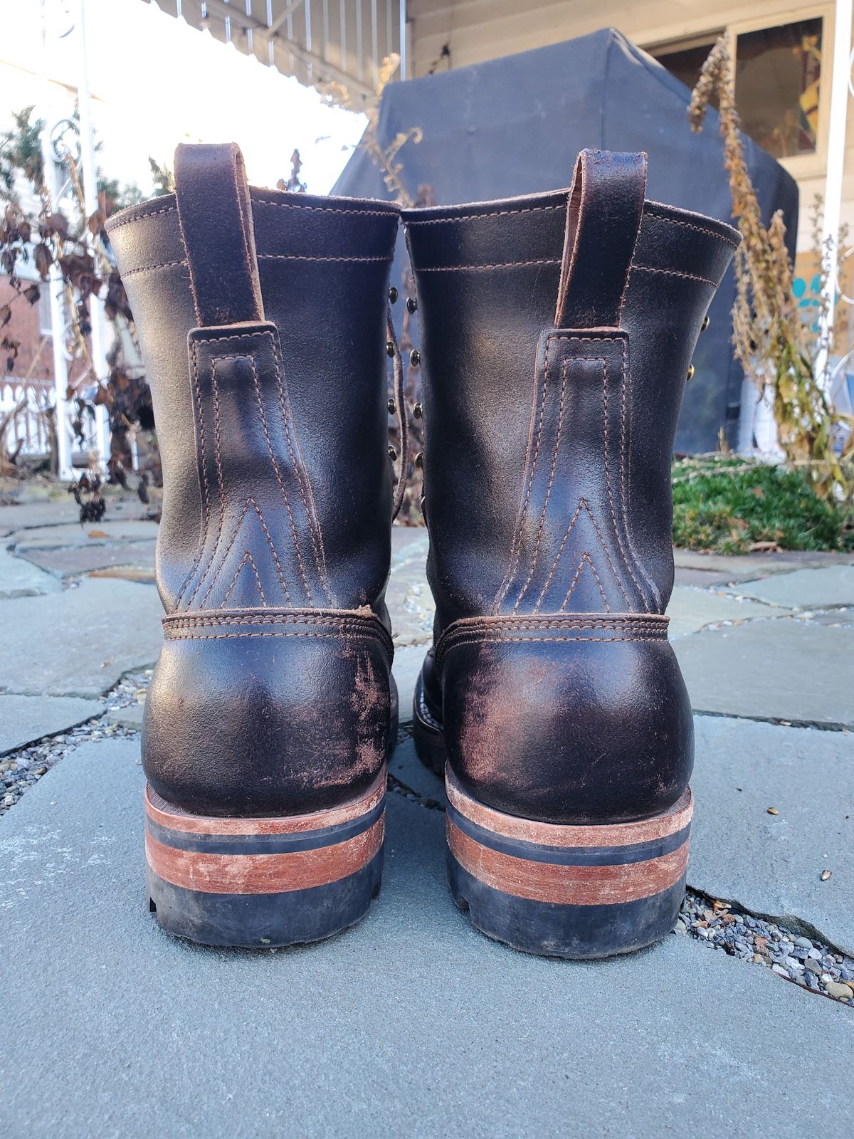 Photo by keitharth on December 5, 2022 of the Nicks Overlander in Horween Dark Brown Waxed Flesh.