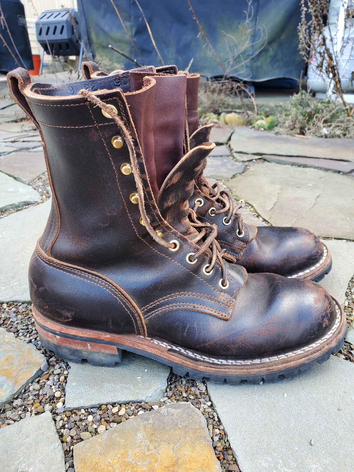 Photo by keitharth on March 6, 2023 of the Nicks Overlander in Horween Dark Brown Waxed Flesh.