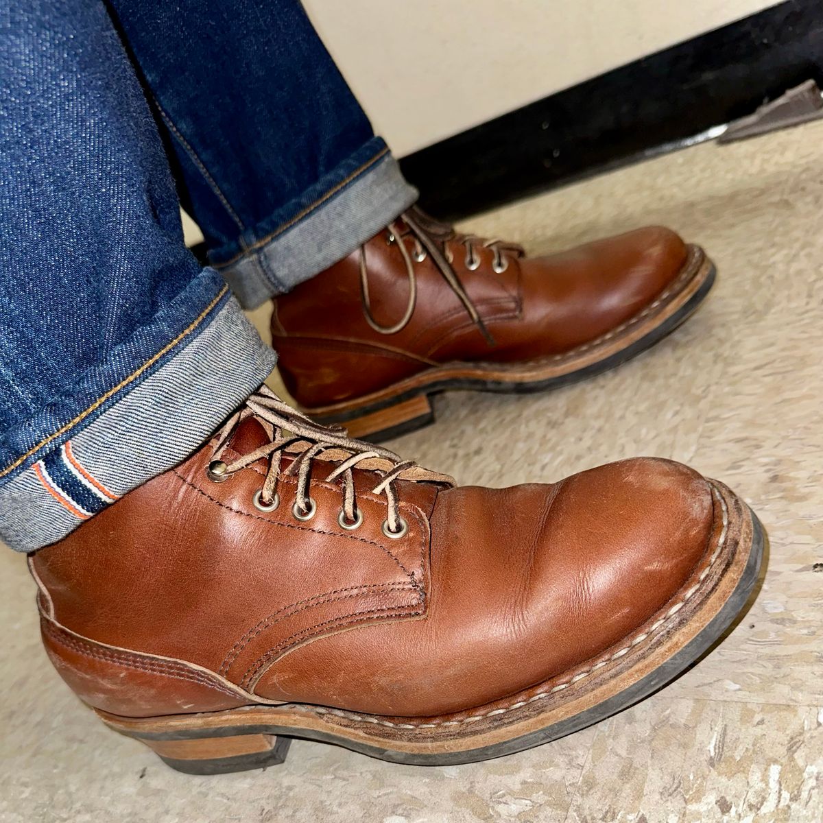 Photo by West.Coast.Boots on April 10, 2024 of the White's Bounty Hunter in Horween British Tan Chromexcel.