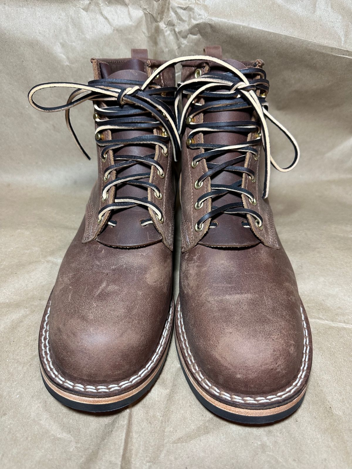 Photo by scuba.rawb on October 1, 2023 of the Nicks Falcon in Horween Whiskey Predator.