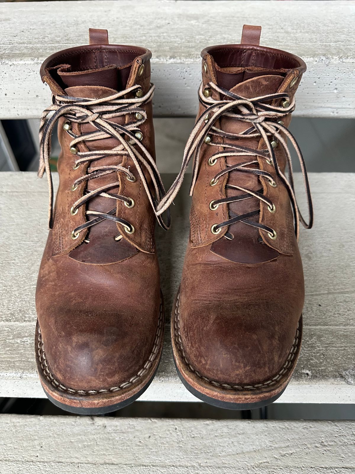 Photo by scuba.rawb on January 1, 2024 of the Nicks Falcon in Horween Whiskey Predator.