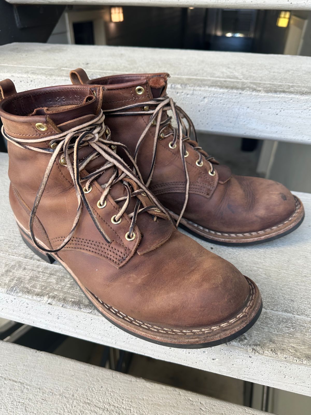 Photo by scuba.rawb on February 5, 2024 of the Nicks Falcon in Horween Whiskey Predator.