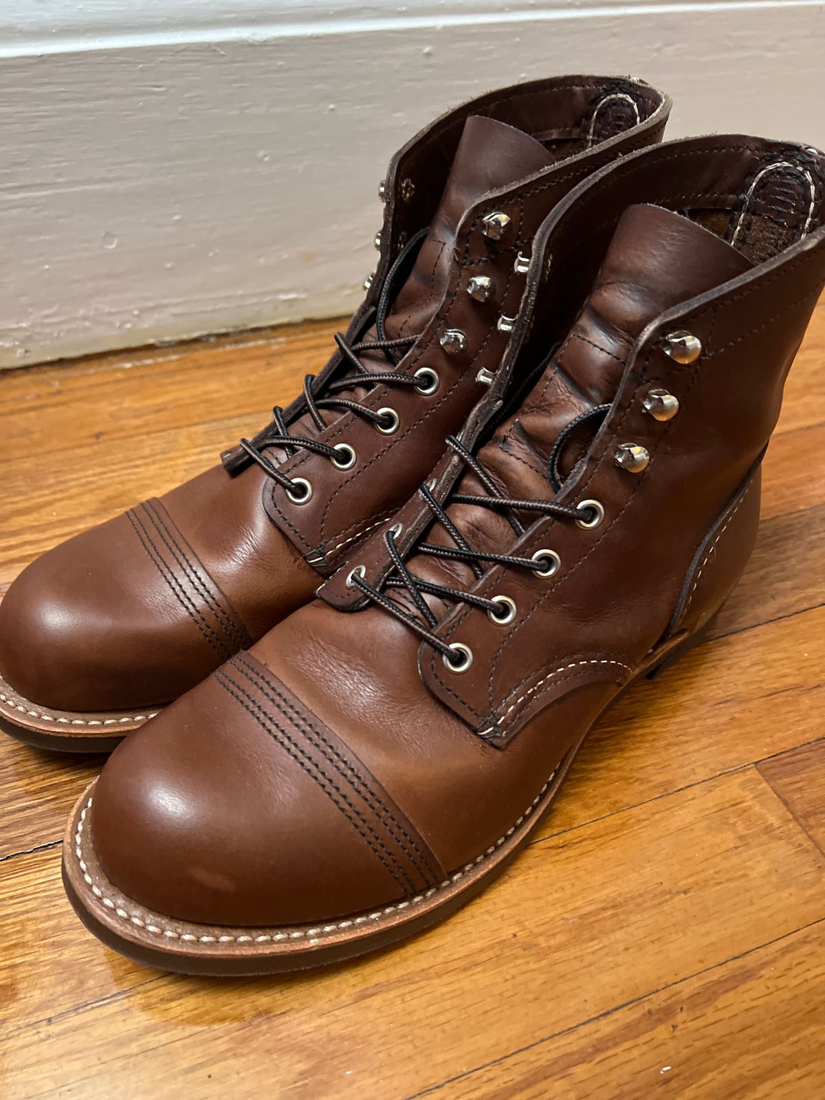Photo by darthbane on December 19, 2022 of the Red Wing Iron Ranger in S.B. Foot Amber Harness.
