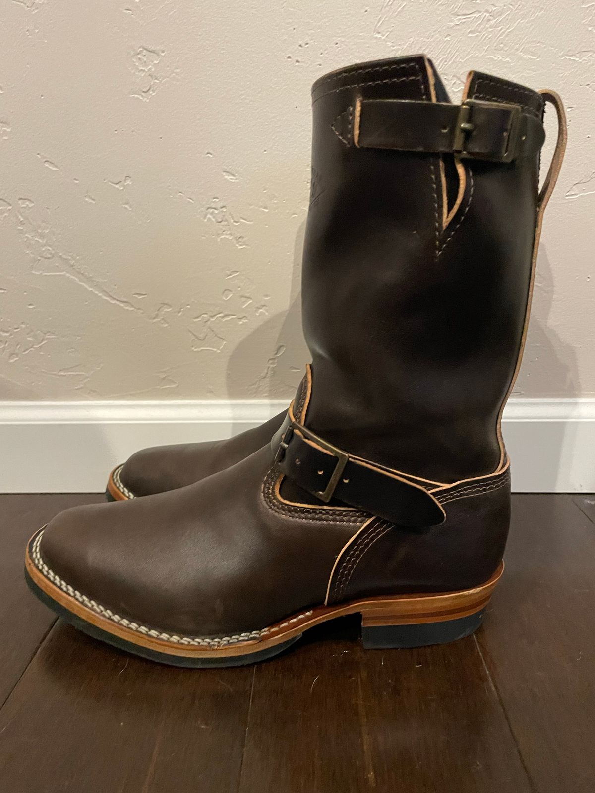 Photo by Bootstrap on November 9, 2022 of the Wesco Mister Lou in Maryam T. Moro Horsebutt.