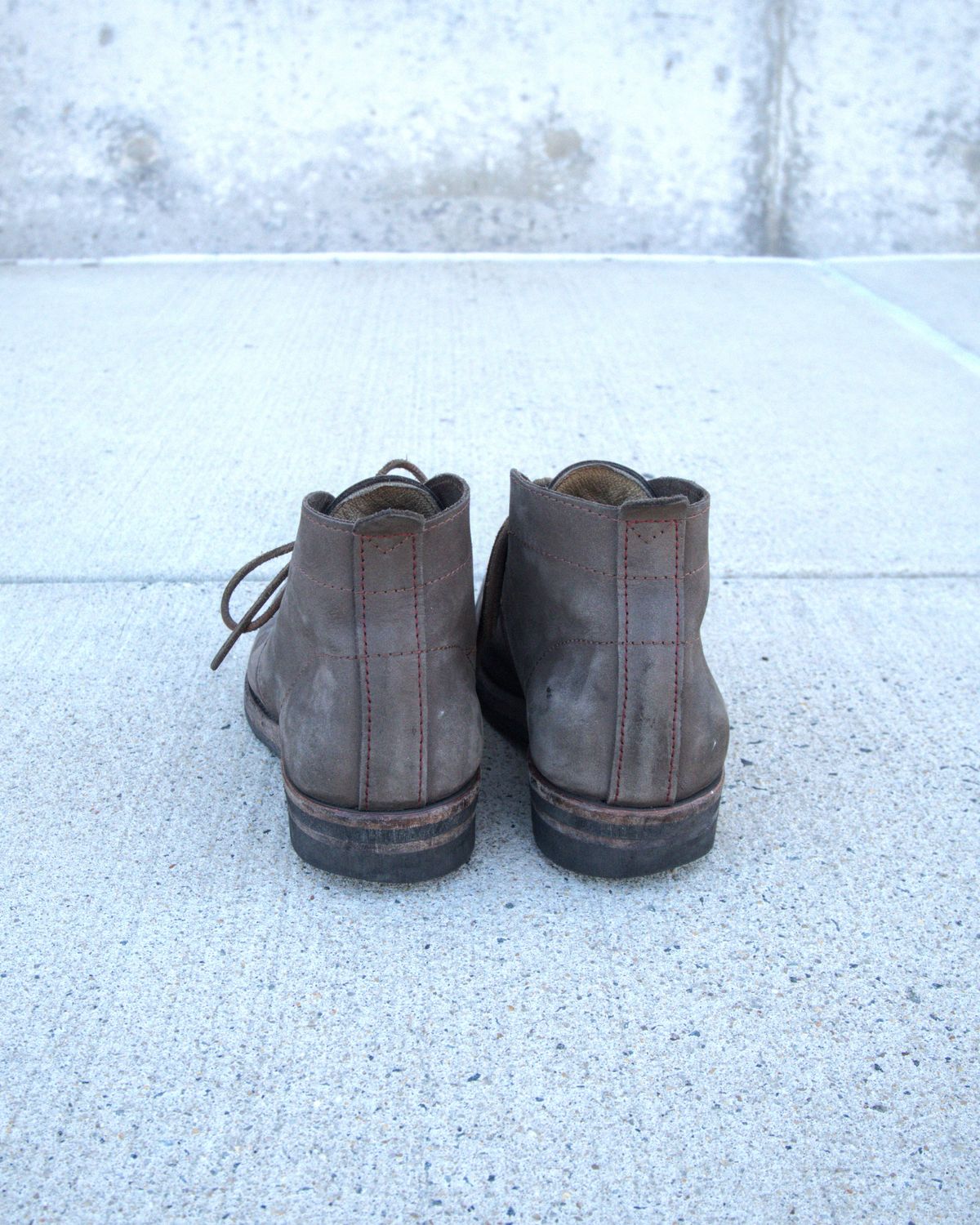 Photo by blaisebootco on February 5, 2024 of the Blaise Boot Co. Traveler Chukka in Grease Trap Grey Nubuck.