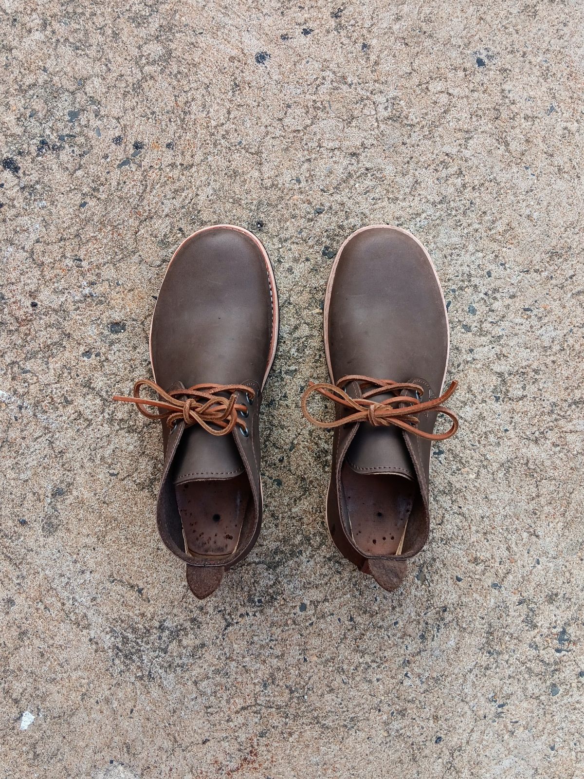 Photo by blaisebootco on November 5, 2023 of the Blaise Boot Co. Traveler Chukka in Grease Trap Grey Nubuck.