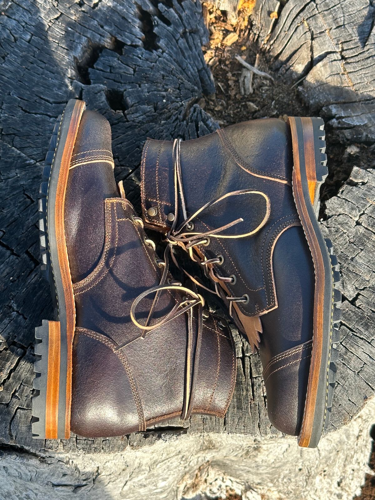 Photo by S3th.bryant on October 1, 2023 of the Truman Service Boot in Horween Java Waxed Flesh.