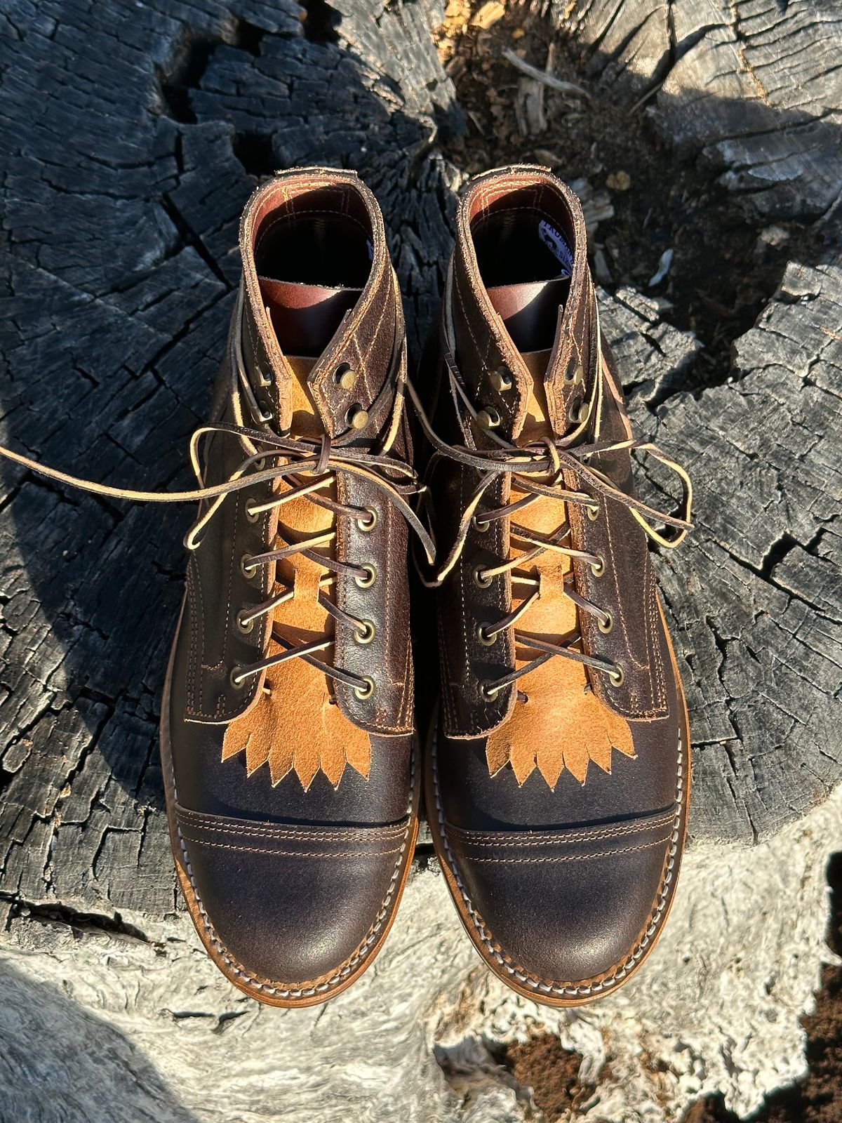 Photo by S3th.bryant on October 1, 2023 of the Truman Service Boot in Horween Java Waxed Flesh.