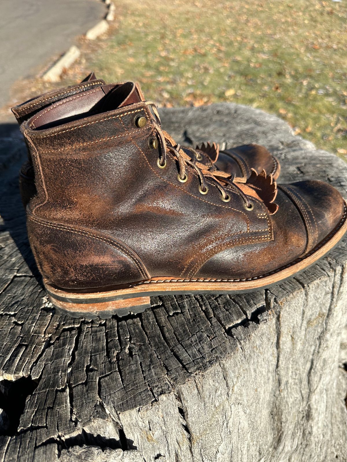 Photo by S3th.bryant on December 2, 2023 of the Truman Service Boot in Horween Java Waxed Flesh.