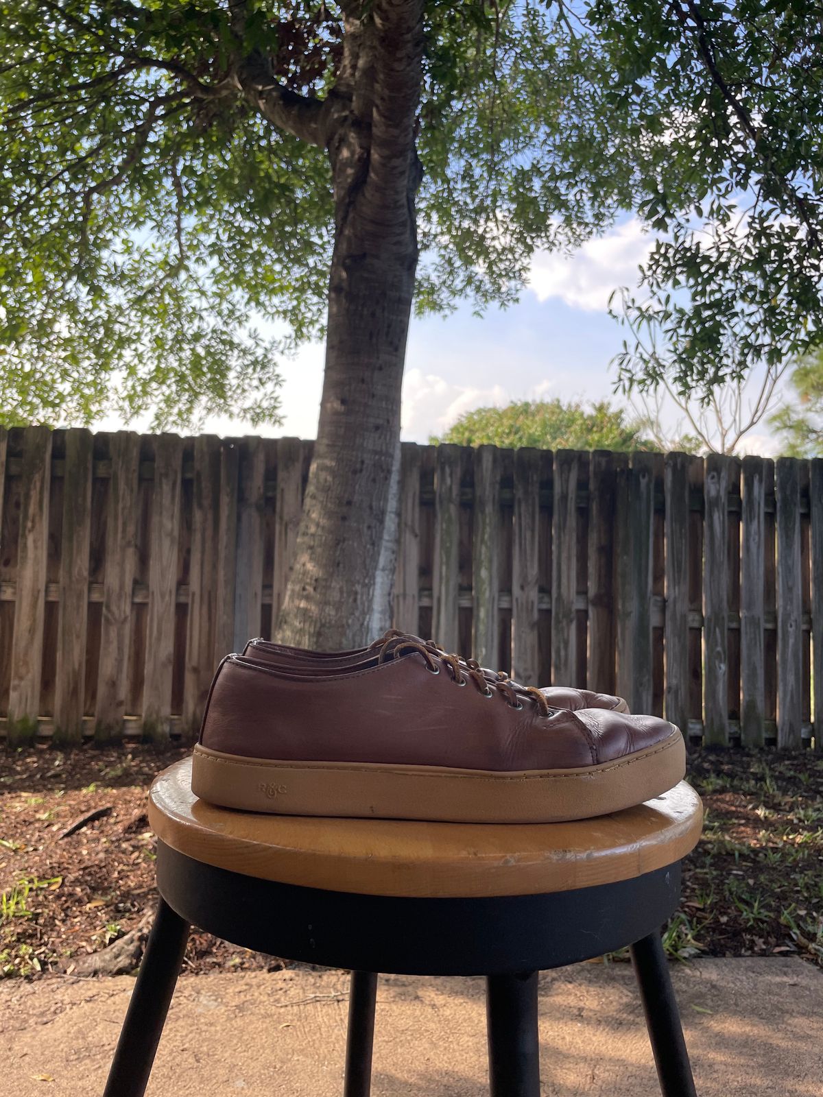 Photo by bawls on April 1, 2023 of the Rancourt & Co. Unlisted Model in Horween Brown Chromexcel.